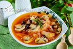 Постный борщ с фасолью и грибами