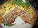 Блинный пирог с помидорами