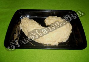 Сверху опять картофельное пюре