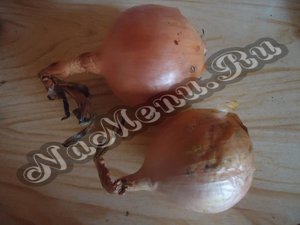 Репчатый лук с хвостиками
