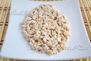 выложите куриное филе