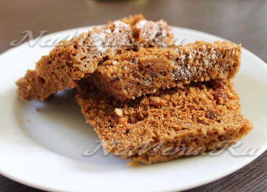 Медовый пирог с орехами