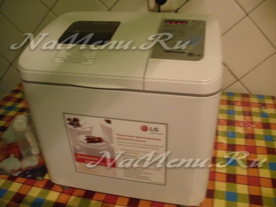 Хлебопечка LG HB 2051 BCJ