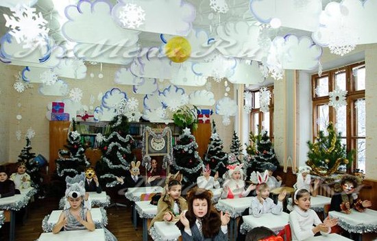 Украшение класса на Новый год 2018 своими руками