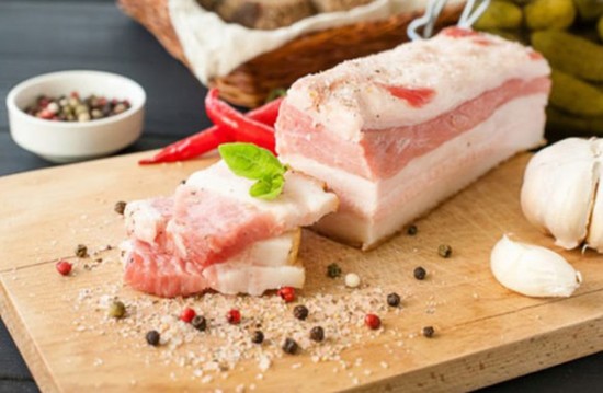 Как посолить сало в домашних условиях вкусно: пошаговый рецепт