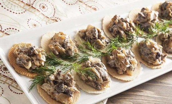 Грибная икра из вареных грибов: самый вкусный рецепт на зиму с фото 