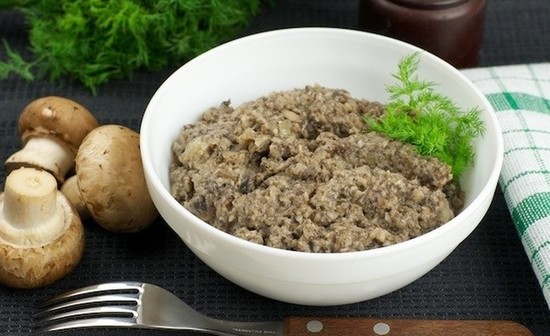 Грибная икра из вареных грибов: самый вкусный рецепт на зиму с фото 