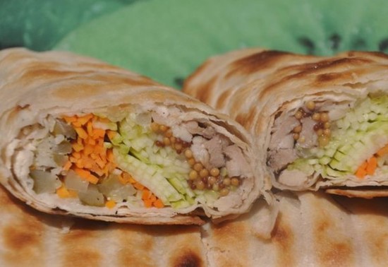 Шаурма с курицей в домашних условиях: рецепт с фото