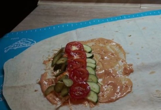 Шаурма с курицей в домашних условиях: рецепт с фото