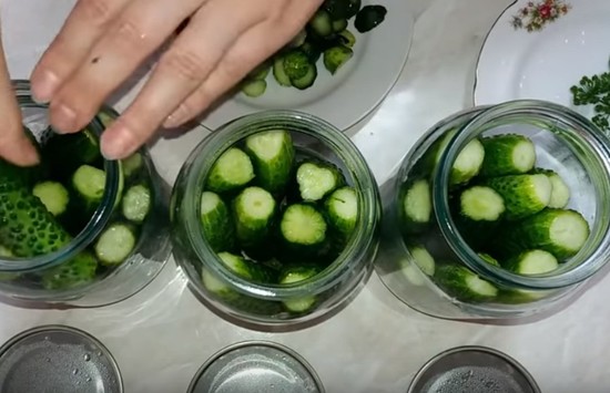 Консервирование огурцов на зиму очень вкусные в литровых банках: рецепты с фото