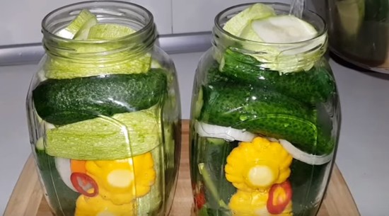 Консервирование огурцов на зиму очень вкусные в литровых банках: рецепты с фото