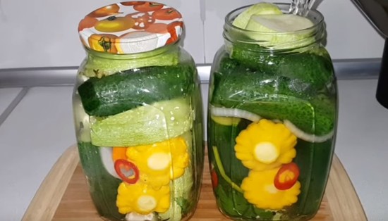Консервирование огурцов на зиму очень вкусные в литровых банках: рецепты с фото