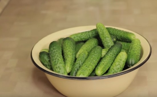 Консервирование огурцов на зиму очень вкусные в литровых банках: рецепты с фото