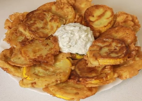 молодые кабачки с чесноком и майонезом