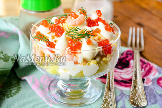 салат с кальмарами