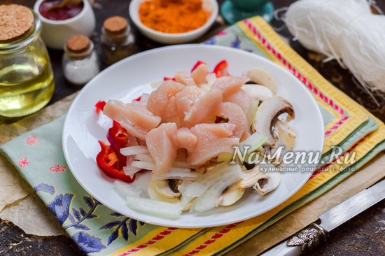 добавить курицу