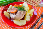 Курица с картошкой в банке в духовке