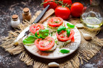 Жареные кабачки с чесноком и майонезом