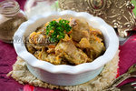 Желудки куриные, тушеные в сметане с морковью