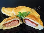 Пирожки с колбасой