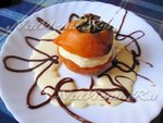 Карамелизованная хурма с кремом маскарпоне