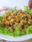 Перловая каша с грибами, луком и морковью