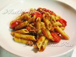 Макароны с помидорами и оливками