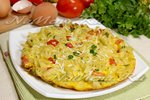 Фриттата с макаронами и овощами