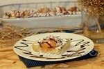 Пирог с консервированными персиками