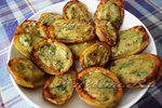 Фаршированный картофель с базиликом и чесноком