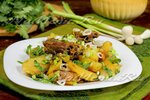 Жаркое со свининой, картофелем и молодым чесноком
