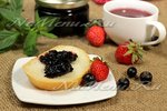 Джем из черной смородины и клубники