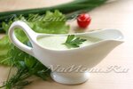 Зеленый соус с брынзой и йогуртом (для салата или к рыбе)