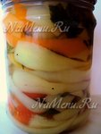 Маринованный болгарский перец с зеленью петрушки - кушаем сразу!