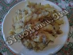 Тушенная картошка с грибами