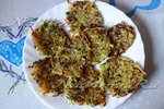 Драники из картофеля с цукини и розмарином