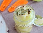 Маринованная кольраби со специями и винным уксусом