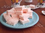 Зефир из персикового желе и белковой массы