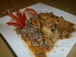 Ароматная подлива с грибами и корнем сельдерея