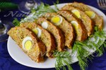 Мясной рулет из фарша с яйцом