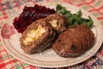 Мясные зразы с яйцом и зеленым луком на пару
