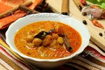 Тыквенный суп с карри и нутом на кокосовом молоке