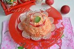 Салат из редиски, моркови и сыра