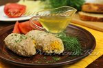 Мясные рулетики с чесноком и морковью на пару