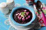 Суп-пюре из молодой свеклы с мягким сыром