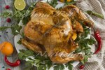 Запеченная с мандаринами курица в духовке