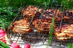 Шашлык из куриных бедер в майонезе
