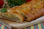Кулебяка с мясом и картошкой