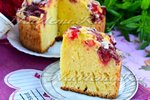 Пирог с клубникой на кефире