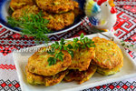 Оладьи из кабачков с чесноком и зеленью